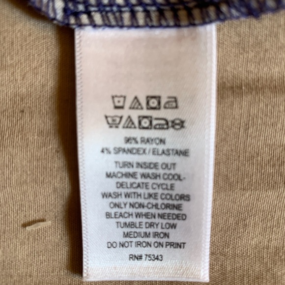 Maxi dress, size medium, blue and white floral - Picture 6 of 6